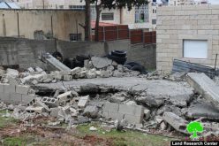 هدم منزلاً سكنياً قيد الإنشاء في قرية حزما شمال مدينة القدس المحتلة بحجة عدم الترخيص