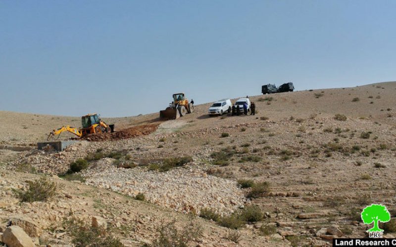 Israeli Occupation Forces demolish water well in Hebron town of Yatta
