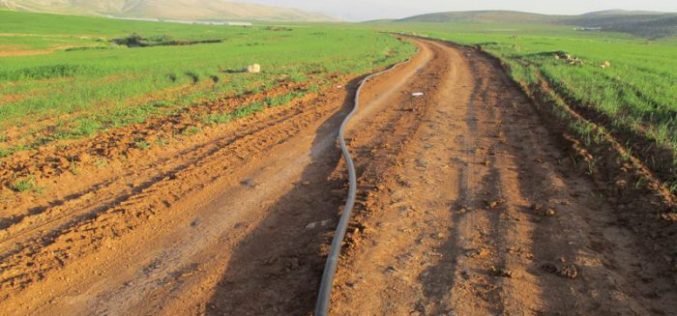 Israeli Occupation Forces demolish water supply pipelines in Sahel Al-Bikai’a area