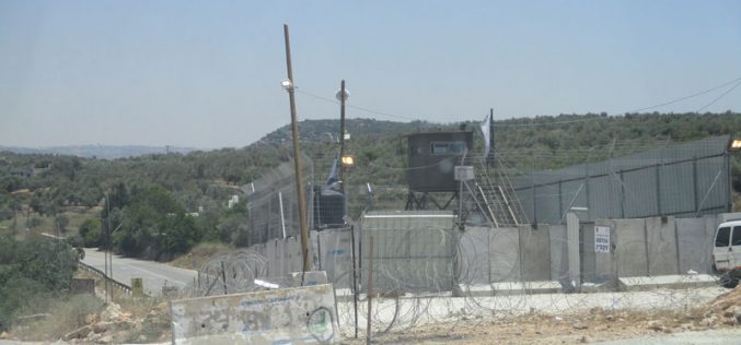 الاحتلال يقيم برج مراقبة عسكري على المدخل الشمالي لقرية دير نظام