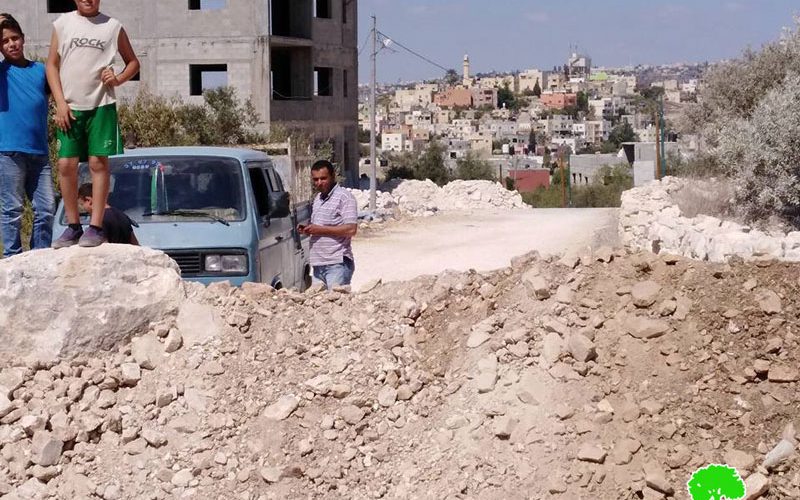 جيش الاحتلال يغلق طريقاً زراعياً في بلدة  كفر اللبد بمحافظة طولكرم