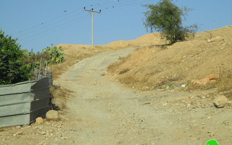 وقف العمل على تأهيل طريق زراعي في منطقة فروش بيت دجن / محافظة نابلس