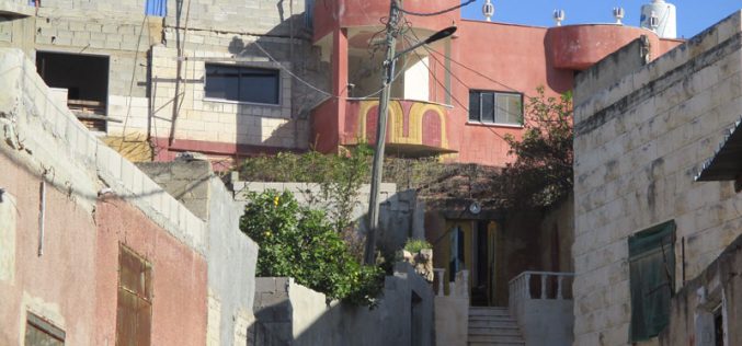 جيش الاحتلال يغلق منزل الأسير يوسف خالد مصطفى كميل بالباطون في بلدة قباطية بجنين