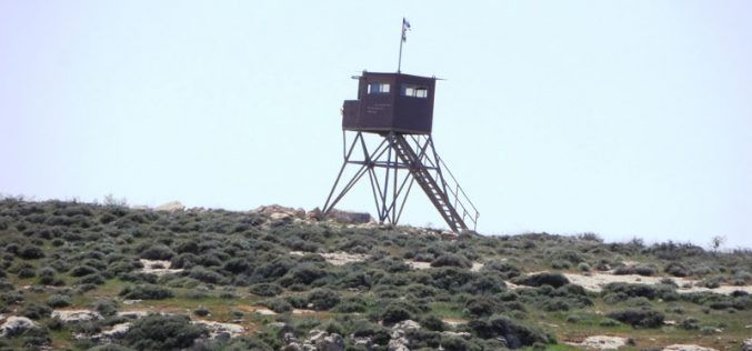 الاحتلال يقيم برجاً عسكرياً وينوي إقامة شبكة كهرباء على أراضي بني نعيم محافظة الخليل
