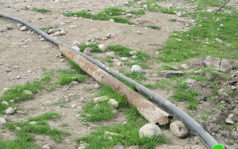 تدمير ومصادرة خطوط مائية ناقلة في منطقة الساكوت محافظة طوباس