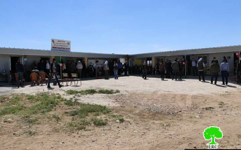 Israeli Occupation Forces demolish primary school of Zanuta hamlet in Hebron