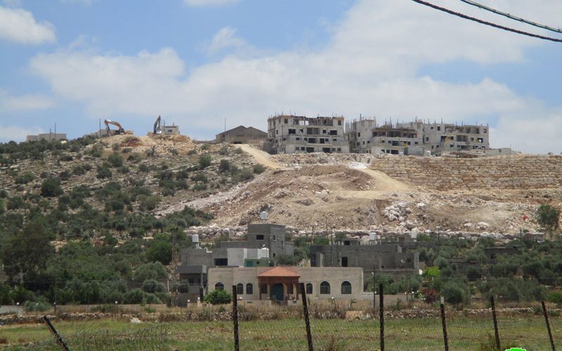 مستعمرة  ليشم خطر يهدد البيئة و الارض الفلسطينية