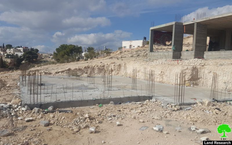 إخطار بوقف العمل لـ 3 مساكن في قرية زعترة / محافظة بيت لحم