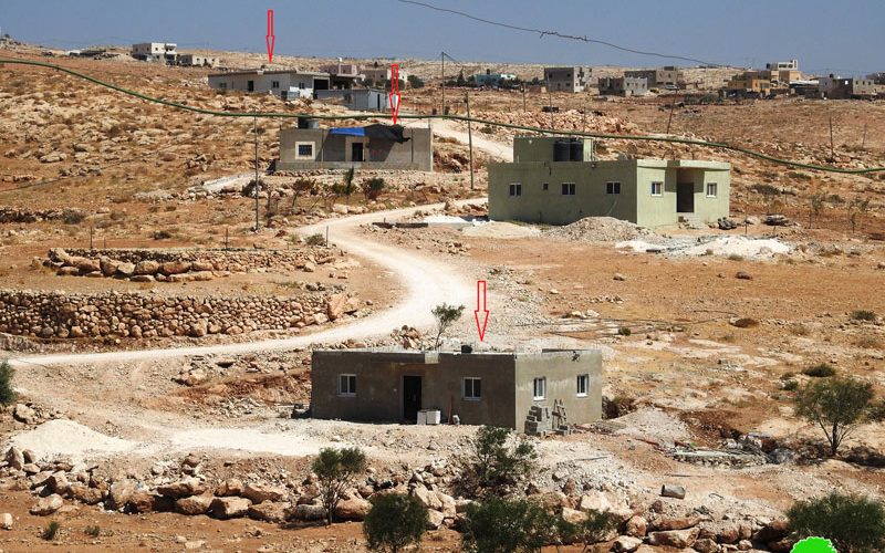 Stop-work military orders on houses and a road in Ad-Deirat / Hebron