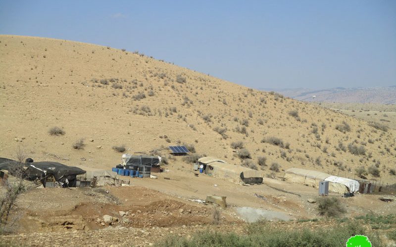 الاحتلال الاسرائيلي يخطر بهدم مساكن ومنشآت زراعية في خربة الحديدية/ محافظة طوباس