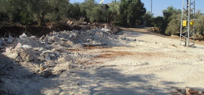 Ravaging a base of an under construction facillity in Deir Istiya/ Salfit city