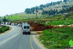Attacking farmers in Al-Hijra / south Hebron