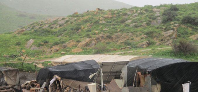Halt of work military orders on agricultural and residential structures in Khirbet Ras Al-Ahmar/ Tubas governorate