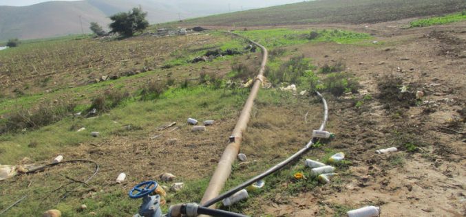 إخطار عسكري بإزالة خط للمياه في منطقة الفارسية / محافظة طوباس