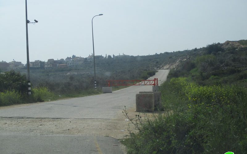 Setting up a Metal Gate on Bruqin Western Entrance / Salfit Governorate