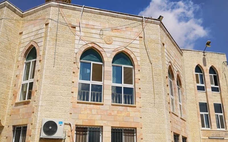 Fanatic Settlers Sabotage Palestinian Properties in Kafr Malik / Ramallah Governorate