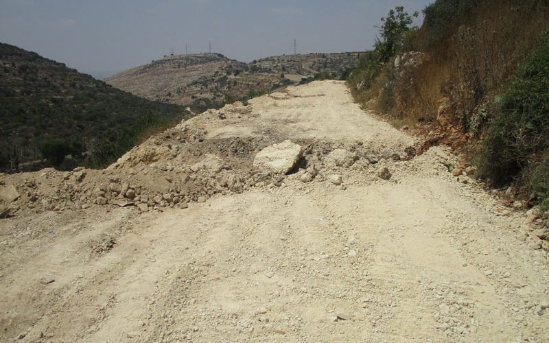 IOF ravage an agricultural road in At-Tirah / West Ramallah