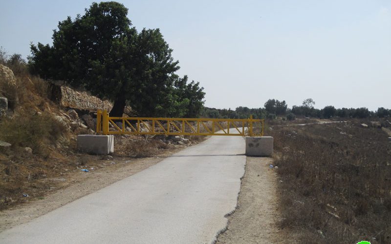 Sealing off an agricultural road in Deir Nitham/ Ramallah governorate