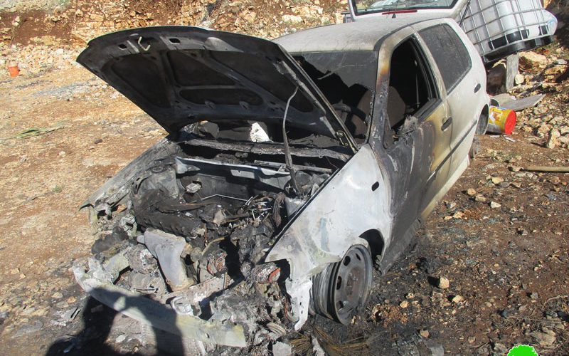 Writing hatred inciting slogans and torching two cars in Fara’ata village / Qlqilya governorate