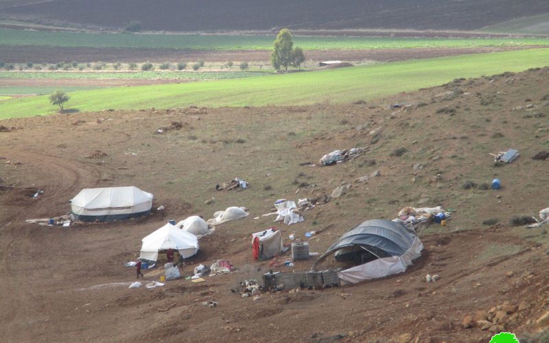 Demolition and confiscation of two tents in east Einun area / Tubas governorate