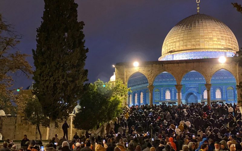 The Israeli Occupation suppresses Protestors in “The great Fajer Campaign” – Al-Aqsa mosque