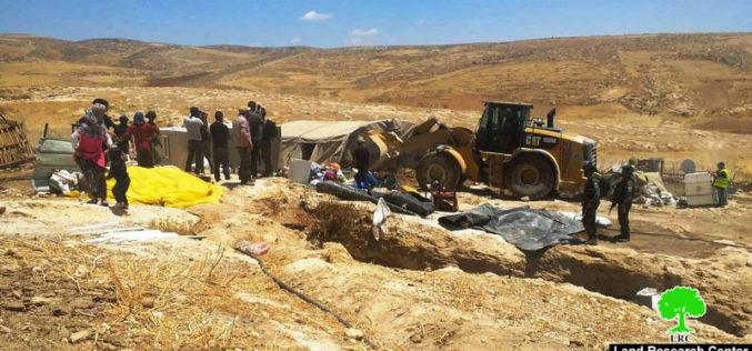 The Israeli Occupation demolishes 11 houses and facilities in Masafer Yatta / Hebron governorate