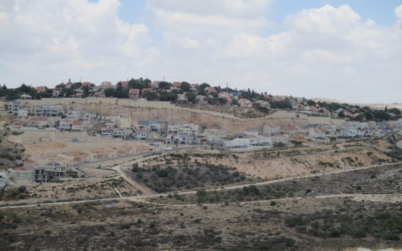 الاحتلال يعلن عن إيداع مخططات  تنظيمية جديدة لتوسعة ثلاث مستعمرات إسرائيلية