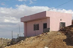 إخطار مسكن عائلة سند  بوقف العمل والبناء في بلدة جناتا / محافظة بيت لحم