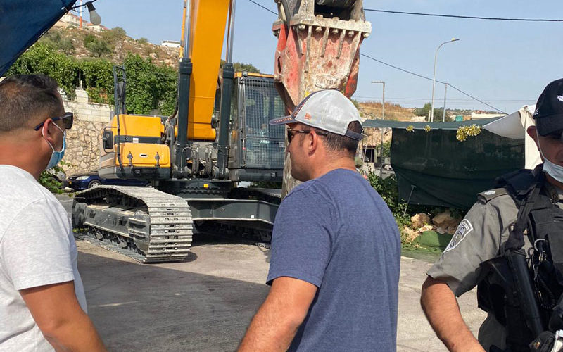 Demolishing a Carwash in Al-Khader town / Bethlehem governorate