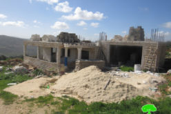إخطارات بوقف العمل في منزلين وطريق زراعي في قرية اسكاكا بمحافظة سلفيت
