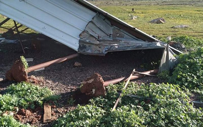 Colonists Demolish a Shack East At-Taybeh town / Ramallah governorate