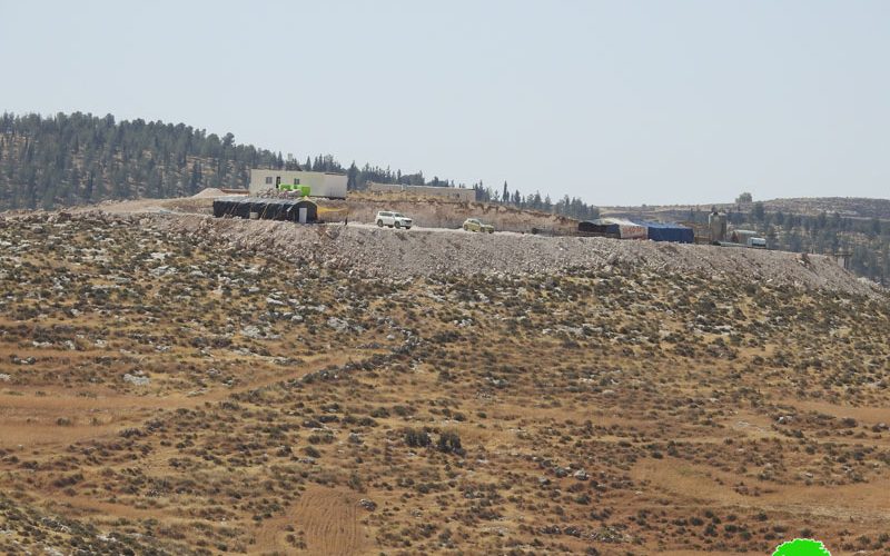 Israeli Illegal Colonists Build a New Outpost on Zanuta village lands / South Hebron