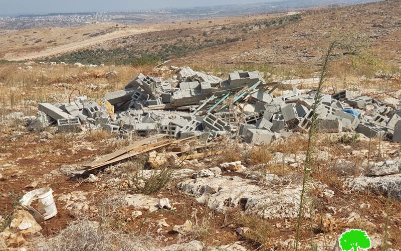 Demolishing an Agricultural Room West Deir Ballout / Salfit Governorate