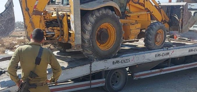 الاحتلال يصادر آلية زراعية في قرية الديرات شرق يطا بمحافظة الخليل