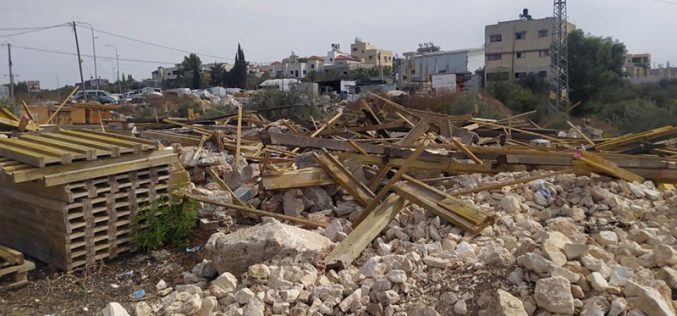 الاحتلال الإسرائيلي يهدم منشأة تجارية في قرية حارس بمحافظة سلفيت