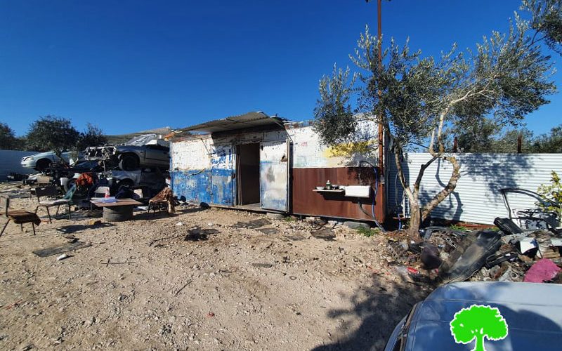 Halt of Work Order Target a Store in Huwwara town / Nablus governorate