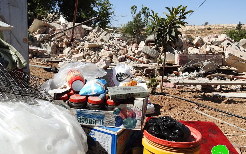 الاحتلال يهدم منزل ومنشآت مائية في” واد الأعور” جنوب الخليل