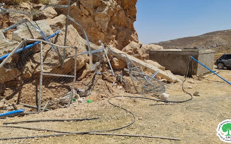 الاحتلال يدمر شبكة مياه مثبتة على عين دوما في قرية دوما / محافظة نابلس