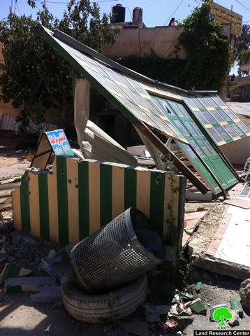 هدم كافتيريا ومصادرة محتوياتها في بلدة حزما