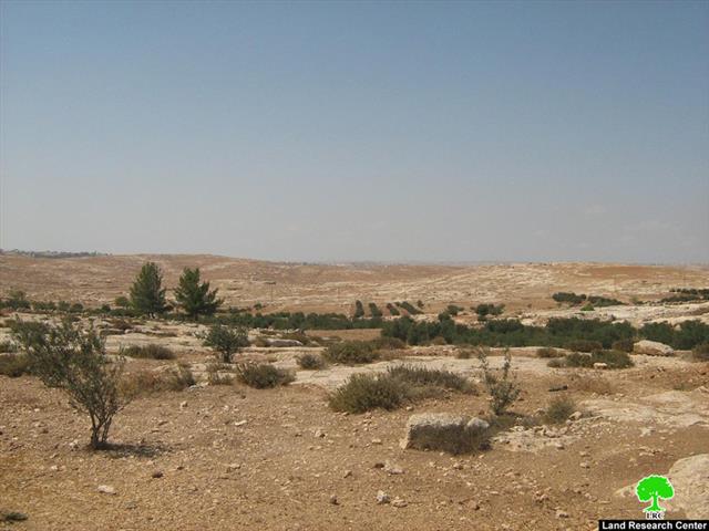 Israeli Occupation Forces Confiscates 22 Dunums South of Yatta and Declares 150 Dunums as “Closed Military Area.”