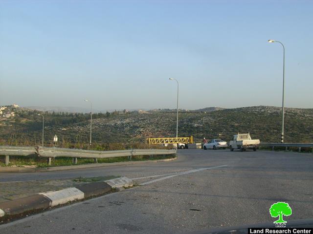 The Israeli Occupation Forces re-closes Kafr ad Dik main entrance