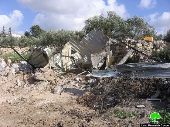 Demolishing Structures in Beit Awwa