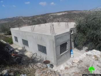 إخطار 10 عائلات بوقف البناء لمنشآتهم السكنية في قرية جيت