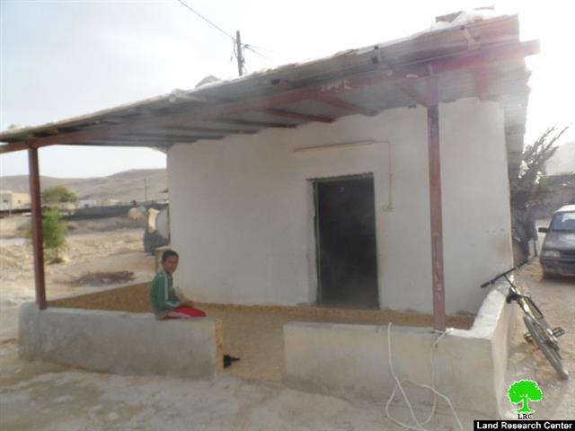 Five stop work and demolition orders to Bedouin families in Fassayel al-Fouqa