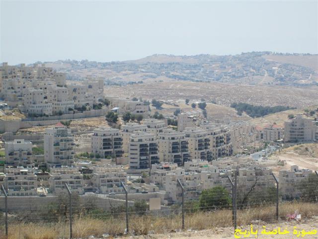 كاميرا أريج ترصد التوسعات الاستيطانية الاسرائيلية في مستوطنة أبو غنيم – هار حوما