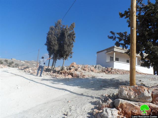 The occupation bans a family to inhabit their house in area classified B