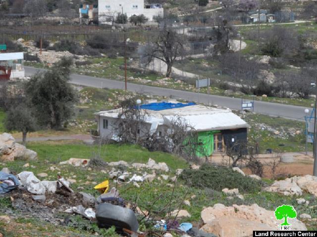 Israeli colony  asks Hebron man to pay property tax “Arnona”