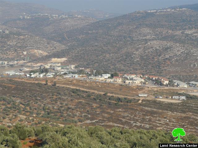 A stop-work order on a agricultural road in the Salfit village of Yasuf