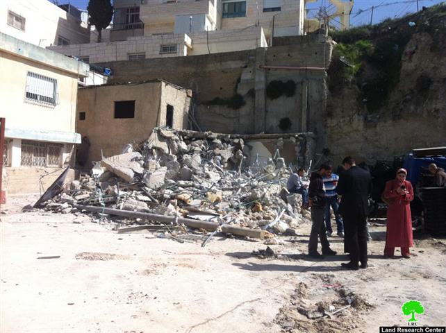 The Israelis demolish a residence in As Suwwana