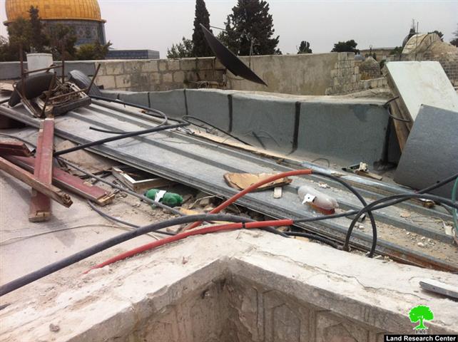 بعد الاستنزاف المالي للعائلة … بلدية الاحتلال تجبر مقدسياً  على هدم مسكنه في البلدة القديمة